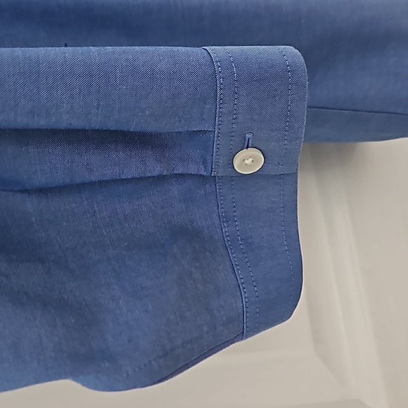 EDDIE BAUER Blouse Buttondown 3/4 Length Sleeves Wrinkle Resistent Blue … - Picture 4 of 11